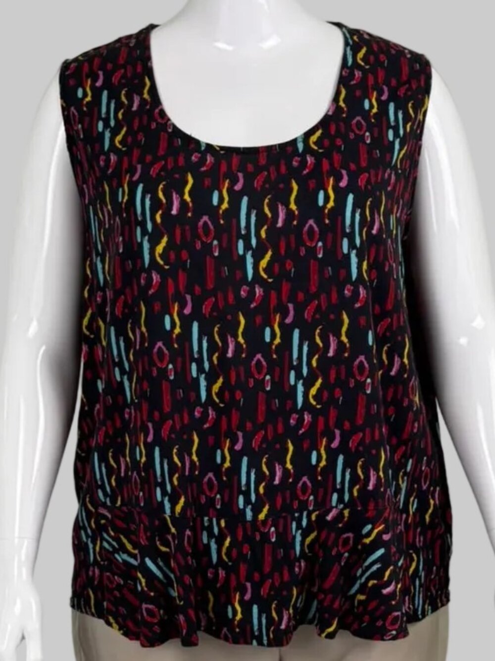 Blue Sky Sustainable Bamboo/Linen Sleeveless Top - Size 1X